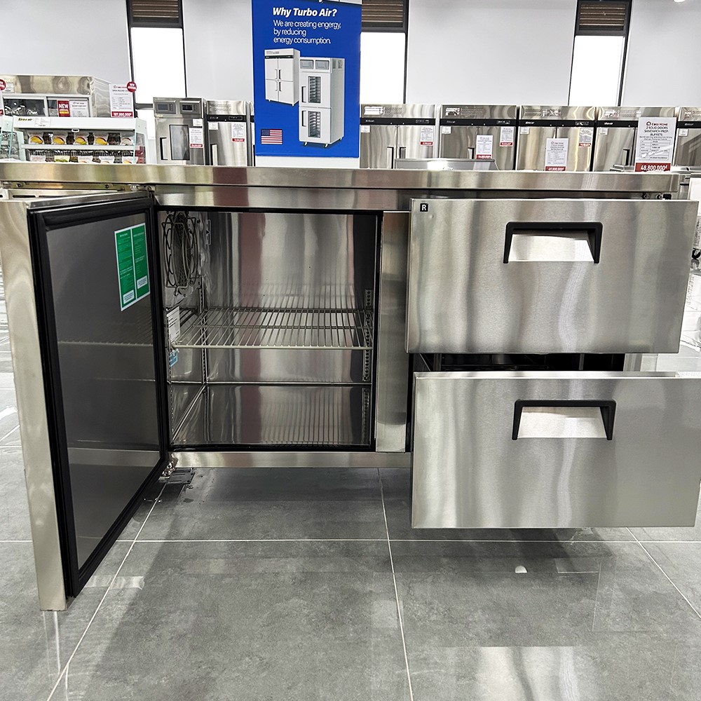 Bàn mát 1 cửa 2 ngăn kéo Turbo Air KUR15-2D-2 - Ảnh 3