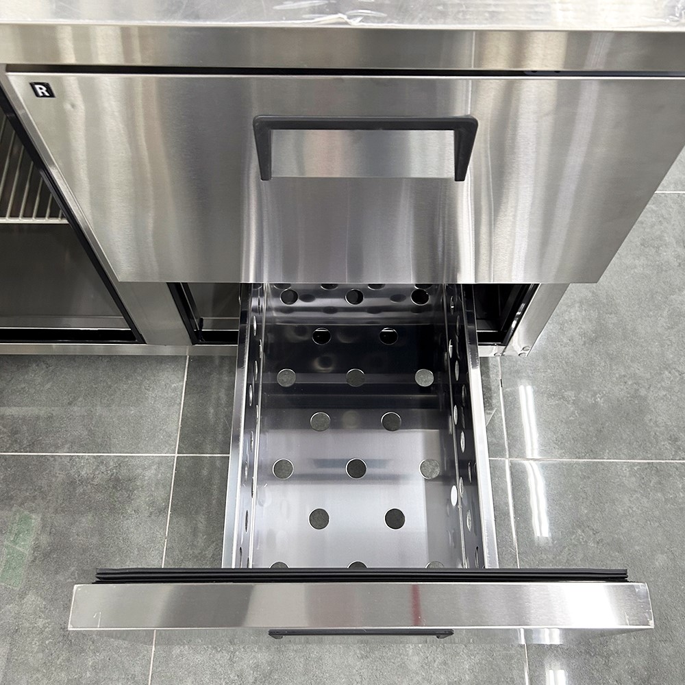 Bàn mát 1 cửa 2 ngăn kéo Turbo Air KUR15-2D-2 - Ảnh 5