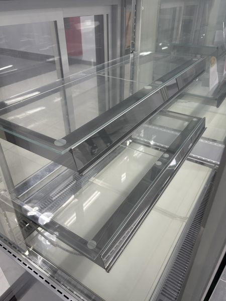 Tủ trưng bày bánh Turbo Air TBP900-2L - Ảnh 4