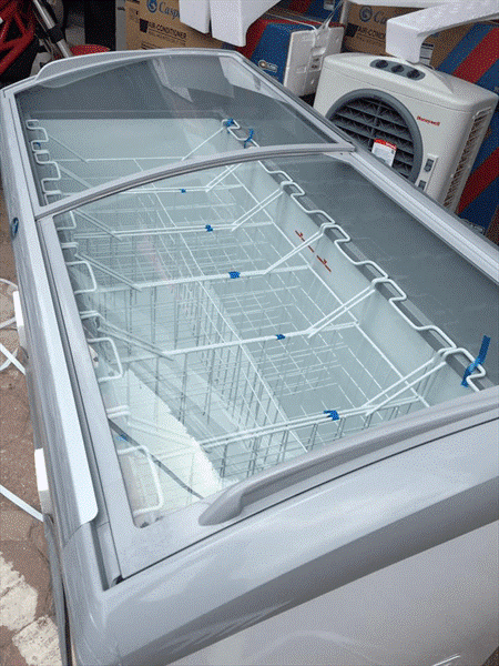 Tủ đông kính cong Sanden Intercool SNC-0435 - Ảnh 3