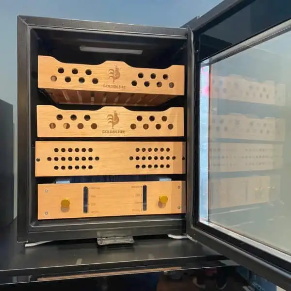 Tủ Bảo Quản Xì Gà Mini Golden Fire GF 736 - Ảnh 2