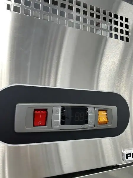 Tủ Đông Đứng 2 Cánh Primo 0300601158 - Ảnh 3