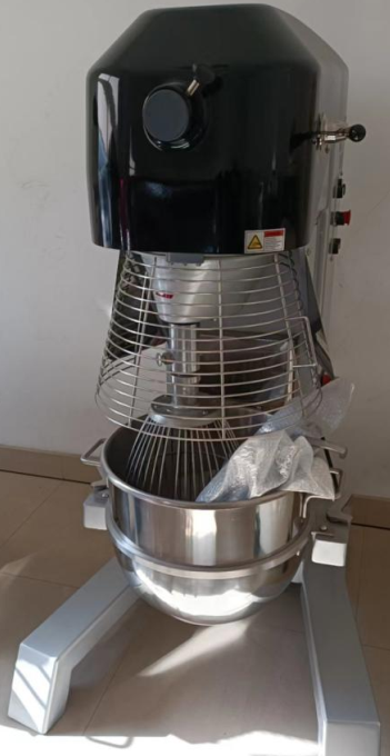 Máy Trộn Bột Công Nghiệp Bresso HKM-601PRO