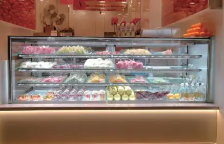Tủ trưng bày bánh Hisakage DCL-210